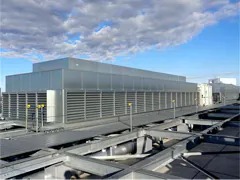 Tokyo No. 6 Data Center:
High-efficiency modular chillers
