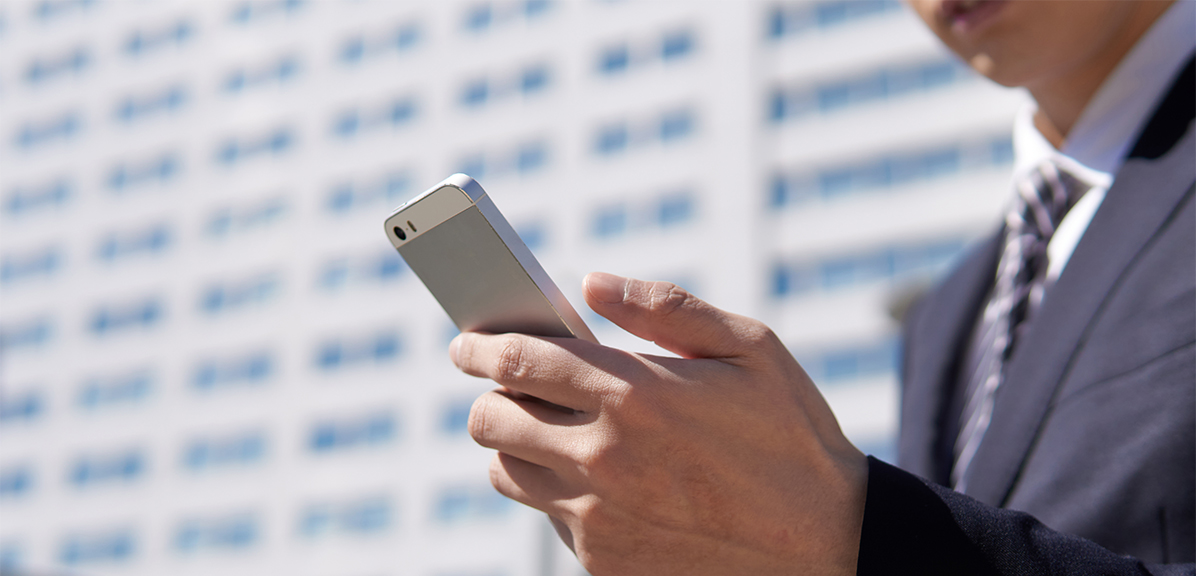 会社宛の電話を外出先で取れれば、業務はもっとラクになる　画像