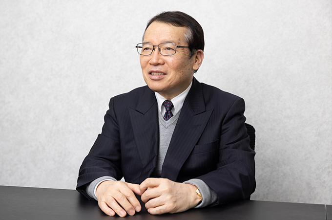 写真:大久保 恒夫 氏