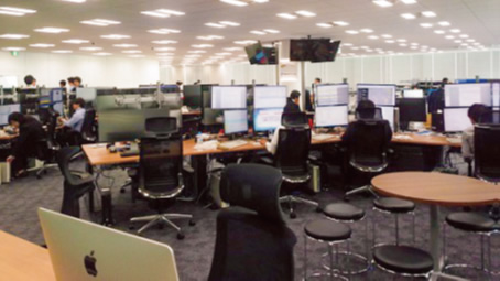 東京SOC内のフロアの様子