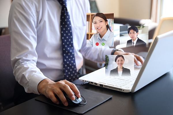 Web会議・テレビ会議・電話会議の5つの違い